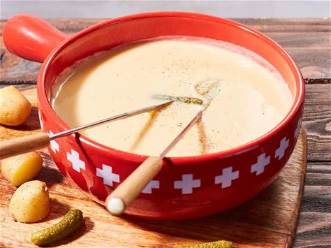 Käsefondue und "berühmte" Metzinger lesen aus ihren Lieblingsbüchern